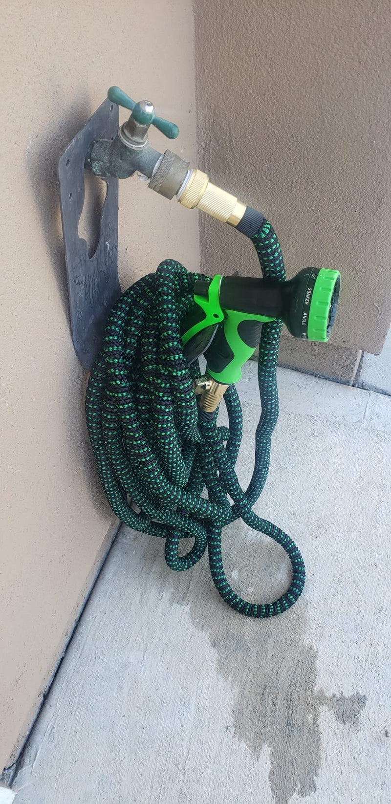 Is 100 Ft Flexible Garden Hose Lightweight Enough for Easy Handling?